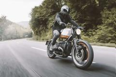 Πώς να μην αρρωστήσεις με αυτήν την BMW του '92;