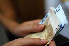 ΠΑΤΡΑ:«Πλήρωσε» με κατάσχεση το χρέος της νεκρής γιαγιάς της