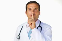 Πρόταση της ΔΕΚΑ για την προάσπιση του Ιατρικού Απόρρητου στην ΕΛΑΣ