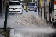 Καιρός: Εκτακτο δελτίο επιδείνωσης - Καταιγίδες μέχρι τη Δευτέρα