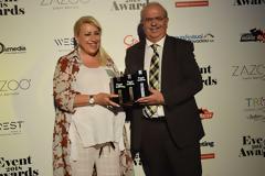 Θαλασσινό Καρναβάλι: Για γέλια και για κλάματα! Βραβεύτηκαν σε Αθηναϊκο event και πανηγυρίζουν Ζλακώνη και Παγώνης - Ο Δήμος θριαμβολογεί και οι Χαλκιδέοι ακόμα αναρωτιούνται πόσο στοίχισε! (ΦΩΤΟ)