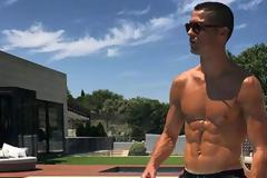 Ο Κριστιάνο Ρονάλντο υπό άκρα μυστικότητα στην Ελλάδα -Βουτιές στη Μεσσηνία, στο Costa Navarino