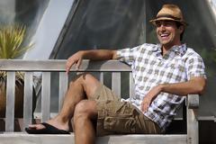 Λατρεύεις την cargo - βερμούδα σου; Οι γυναίκες όμως μάλλον τη μισούν