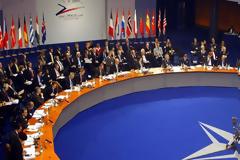 ΚΕΘΑ: Η νέα Σύνοδος Κορυφής του ΝΑΤΟ και το παγκόσμιο αντιιμπεριαλιστικό φιλειρηνικό κίνημα