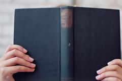 Γιατί σταματήσαμε να διαβάζουμε;