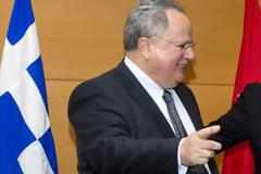 Τσαβούσογλου: Οι Τσίπρας - Κοτζιάς μας υποσχέθηκαν τους 8 τούρκους αξιωματικούς [Βίντεο]