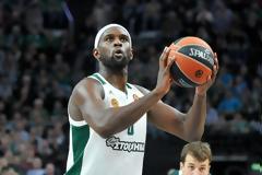 Ο Σίνγκλετον θέλει να μείνει στον Παναθηναϊκό