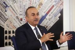 Η Άγκυρα επιμένει στους ισχυρισμούς της για τους οκτώ