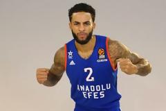 Παγκόσμιο Σοκ: Νεκρός ο γνωστός μπασκετμπολίστας Τάιλερ Χάνεϊκατ μετά από ανταλλαγή πυροβολισμών με αστυνομικούς! (ΦΩΤΟ)