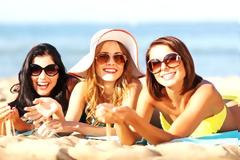 Κορίτσια προσοχή στις «παγίδες» της άμμου!