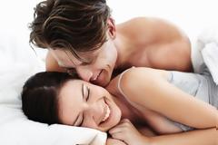 Εμπιστευτείτε τη … μύτη σας στο κρεβάτι! Δείτε γιατί…