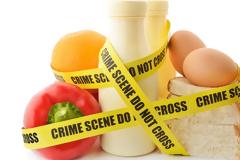 Δηλητηρίαση: Προσοχή στις 5 πιο επικίνδυνες καλοκαιρινές τροφές