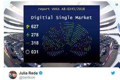 ΝΟΜΟΣ ΤΑΦΟΠΛΑΚΑ ΓΙΑ ΤΟ INTERNET ΔΕΝ ΠΕΡΝΑ ΑΠΟ ΤΟ ΕΥΡΩΚΟΙΝΟΒΟΥΛΙΟ