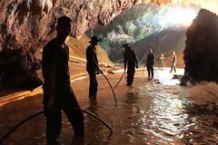 Όλα τα βλέμματα στην Ταϊλάνδη: Άρχισε η επιχείρηση διάσωσης των παιδιών