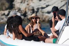 Η ταρίφα διάσημων καλλονών για την παρουσία τους στη Μύκονο