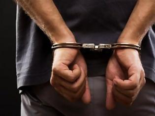Φωτογραφία για Άνδρες της ΟΠΚΕ συνέλαβαν 49χρονο στην Αμφιλοχία για κατοχή κάνναβης