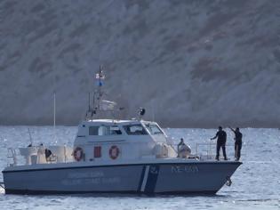 Φωτογραφία για Παξοί: Νέες εικόνες με το ταχύπλοο σκάφος που σκότωσε 15χρονο παιδί – Το μεγάλο λάθος της οικογενειακής τραγωδίας [photos]