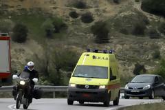 Πατέρας και δύο παιδιά τραυματίστηκαν σε τροχαίο στο Ηράκλειο