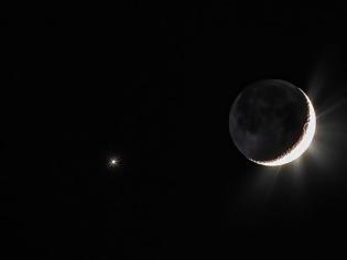 Φωτογραφία για Το παιχνίδι της Αφροδίτης με τη Σελήνη στον νυχτερινό ουρανό