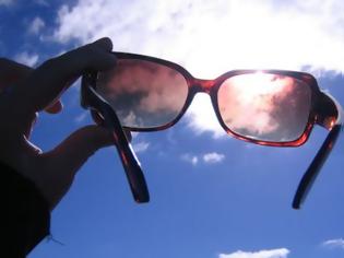 Φωτογραφία για Ηλιακή ακτινοβολία: Πόσο σας προστατεύουν τα γυαλιά ηλίου σας;