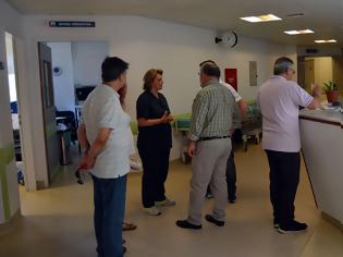 Φωτογραφία για Περιοδεία του ΝΙΚΟΥ ΜΩΡΑΪΤΗ Βουλευτή ΚΚΕ, στο Γενικό Νοσοκομείο Αγρινίου (ΦΩΤΟ)