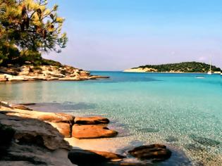 Φωτογραφία για Μπάνιο κάθε μέρα: Το άγνωστο ελληνικό νησί που έχει όλο το χρόνο ζεστά νερά και καθόλου κύμα [photos]