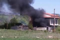 Πυροσβέστης έσωσε 15χρονο από φλεγόμενο σπίτι στο Στρογγυλοβούνι Aιτωλοακαρνανίας