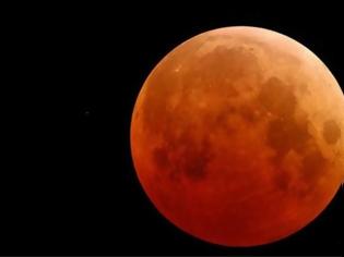 Φωτογραφία για Στις 27 Ιουλίου το μεγαλύτερο «ματωμένο φεγγάρι» του 21ου αιώνα