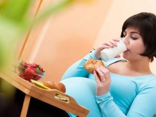 Φωτογραφία για Κίνδυνος στις γυναίκες που βάζουν κιλά στην εγκυμοσύνη