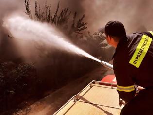 Φωτογραφία για Επιλαχόντες πενταετείς πυροσβέστες που είναι ακόμα εποχικοί αναμένουν μια απάντηση