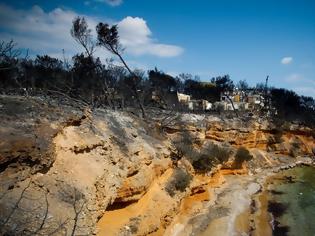 Φωτογραφία για Κόκκινο Λιμανάκι: Εικόνες που σοκάρουν άφησε πίσω της η φονική πυρκαγιά