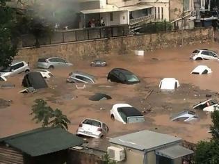 Φωτογραφία για «Βούλιαξαν» αυτοκίνητα στο Μαρούσι από την καταιγίδα! (ΦΩΤΟ)