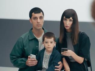 Φωτογραφία για Τρεις νέες σειρές video κυκλοφόρησαν απο την Samsung όπου κοροϊδεύουν την Apple
