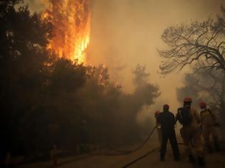 Φωτογραφία για Τραγωδίες και ΗΡΩΕΣ: Μια άλλη ματιά στις πυρκαγιές της Αττικής