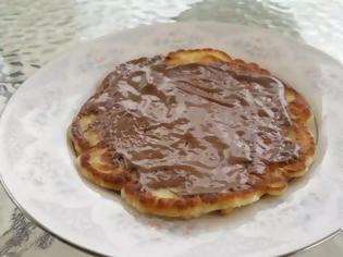 Φωτογραφία για Πανεύκολα pancakes με τρία υλικά