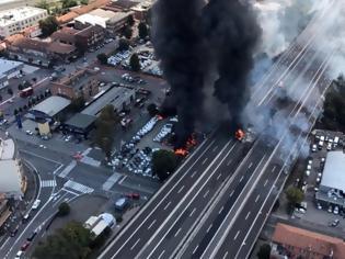Φωτογραφία για Μπολόνια: Η στιγμή της ισχυρής έκρηξης μετά την καραμπόλα δίπλα στο αεροδρόμιο