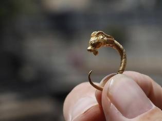 Φωτογραφία για Ισραήλ: Χρυσό σκουλαρίκι της ελληνιστικής εποχής ανακαλύφθηκε στην Ιερουσαλήμ