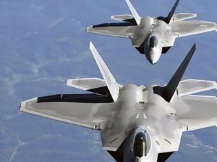 Φωτογραφία για Προσγειώνονται στη Λάρισα τα «αόρατα» F-22