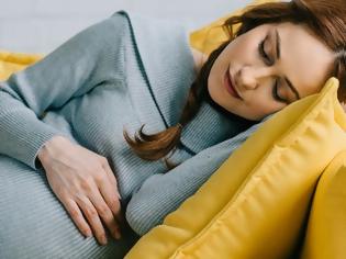 Φωτογραφία για Ύπνος εγκύου: Πότε αυξάνεται ο κίνδυνος πρόωρου τοκετού