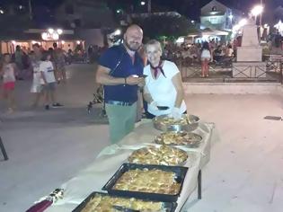 Φωτογραφία για Η γαστρονομία της Παλαίρου | Γεύτηκαν παραδοσιακές πίτες που μοιράσθηκαν απο τον Σύλλογο Αγιος Δημήτριος