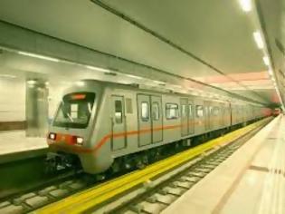 Φωτογραφία για ΞΕΚΑΡΔΙΣΤΙΚΟ: Οι σταθμοί του Μετρό μεταφρασμένοι αυτολεξεί στα Αγγλικά [photo]