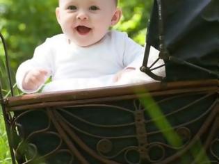 Φωτογραφία για Μωρό σε καροτσάκι: Οι επιστήμονες προειδοποιούν για σοβαρούς κινδύνους