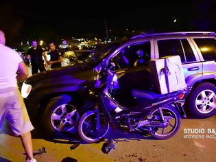 Φωτογραφία για Τροχαίο ατύχημα στο Ναύπλιο - ΙΧ αυτοκίνητο συγκρούστηκε με δίκυκλο μηχανάκι delivery.