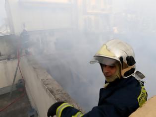 Φωτογραφία για Απίστευτο περιστατικό στον Ριγανόκαμπο: Οι πυροσβέστες έσβηναν τη φωτιά και οι Ρομά τους έκλεβαν!