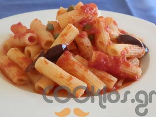 Φωτογραφία για Η συνταγή της Ημέρας: Ριγκατόνι σε κόκκινη σάλτσα πάπρικας με κάπαρη κι ελιές