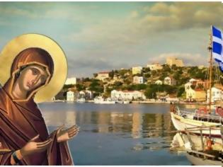 Φωτογραφία για Μονάχα στην Ελλάδα προσκυνιέται η Παναγία με τον καθώς πρέπει τρόπο! Με δάκρυα, με πόνο και με ταπεινή αγάπη