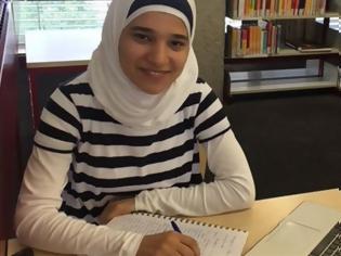 Φωτογραφία για Μία προσφυγοπούλα αριστεύει στο ελληνικό σχολείο της Κολωνίας