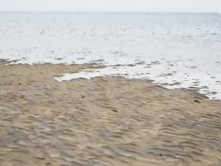 Φωτογραφία για Ασυνήθιστη παραλία όπου η θάλασσα… εξαφανίζεται!