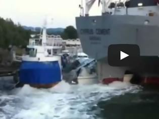 Φωτογραφία για Πλοίο παρέσυρε ολόκληρη μαρίνα με γιοτ στη Νορβηγία [Video]