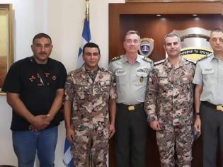 Φωτογραφία για Συνάντηση Αρχηγού ΓΕΣ με 5μελή Αντιπροσωπεία του Στρατού της Ιορδανίας
